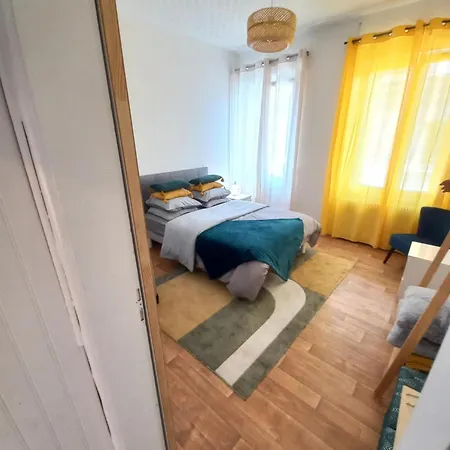 شقة Duplex Eleonore-lilas مُلووز